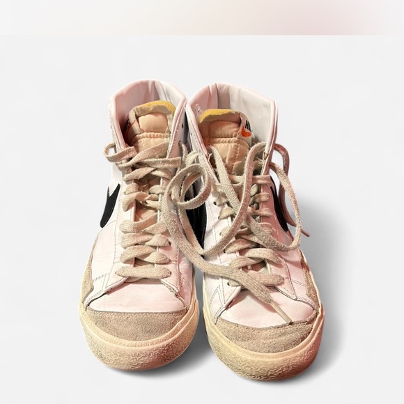 Nike Women's White and Black High-Top Sneakers - Picture 2 of 5